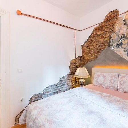 By Galata- Historical And Modern Apartment อิสตันบูล ภายนอก รูปภาพ