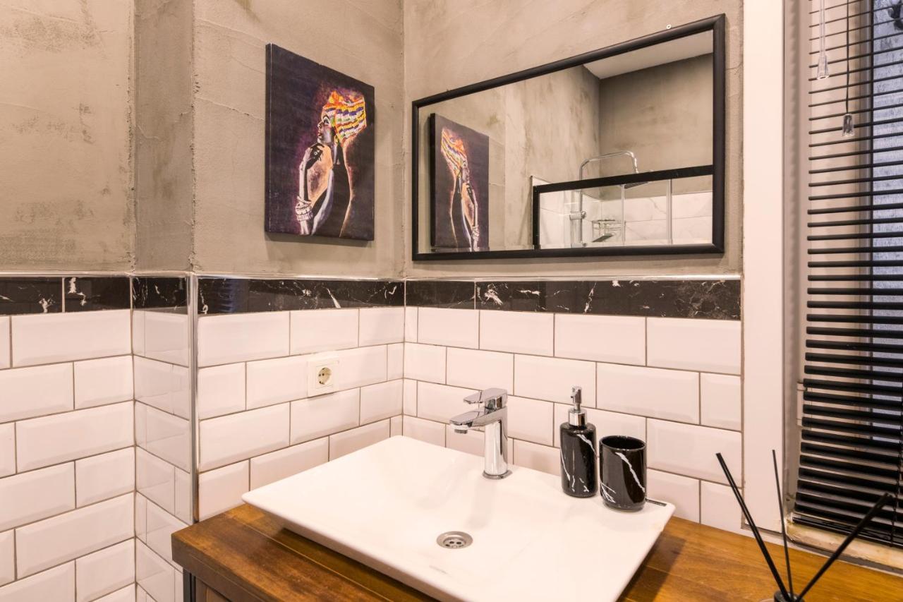 By Galata- Historical And Modern Apartment อิสตันบูล ภายนอก รูปภาพ